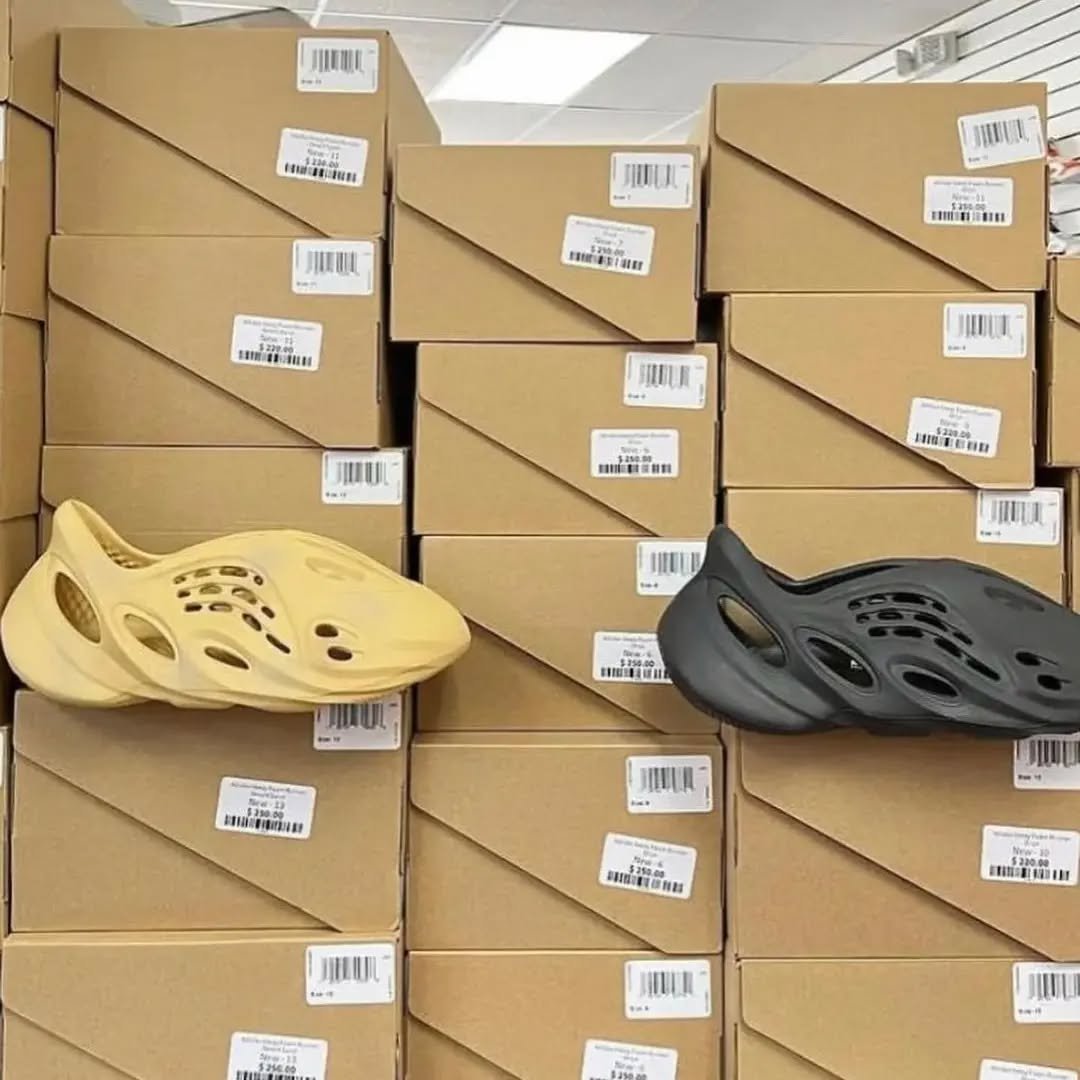 Wholesale Adidas Yeezy Foam Runners Pallets - Image 7