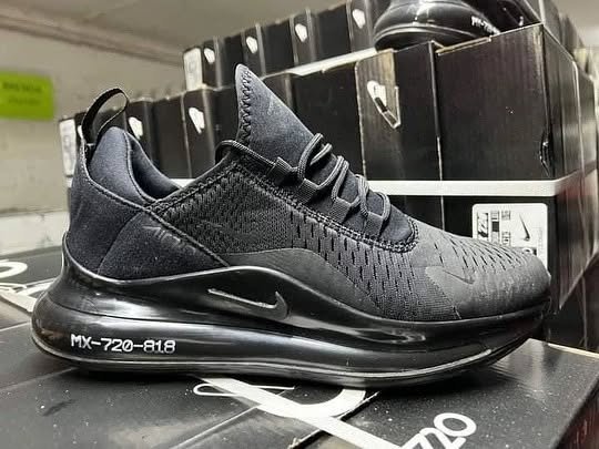 Wholesale Nike Air MX 720-818 Shoe Pallets - Image 9