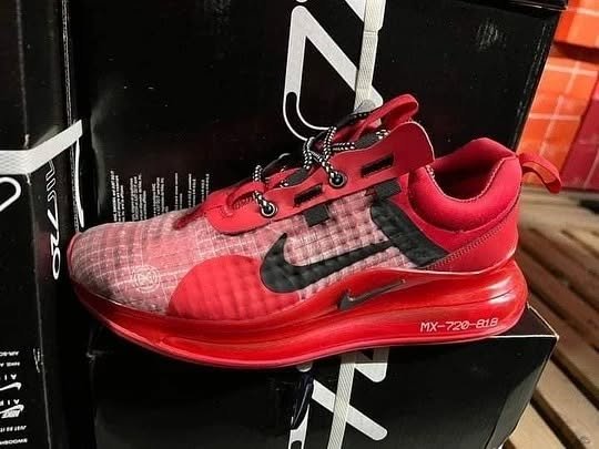 Wholesale Nike Air MX 720-818 Shoe Pallets - Image 6