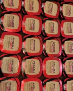 Wholesale Cosmetic Pallets