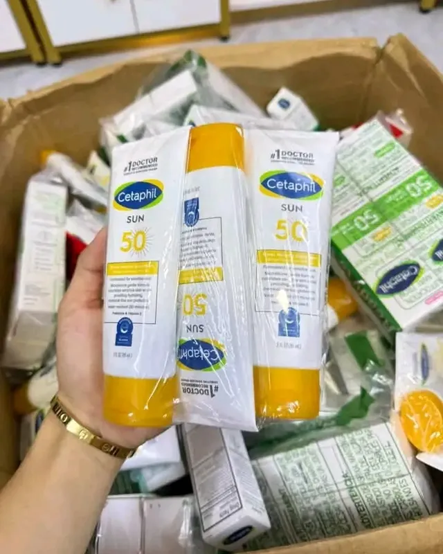 Cetaphil Wholesale: Skincare Pallets & Cosmetics
