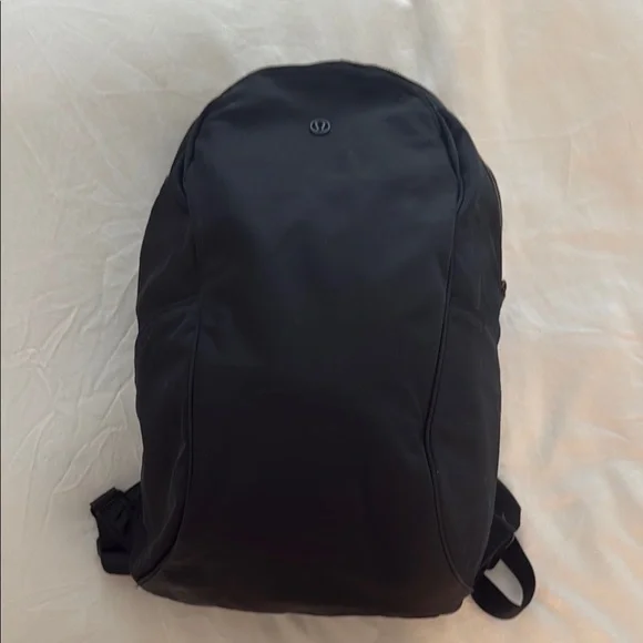 Lululemon Backpack Pallets