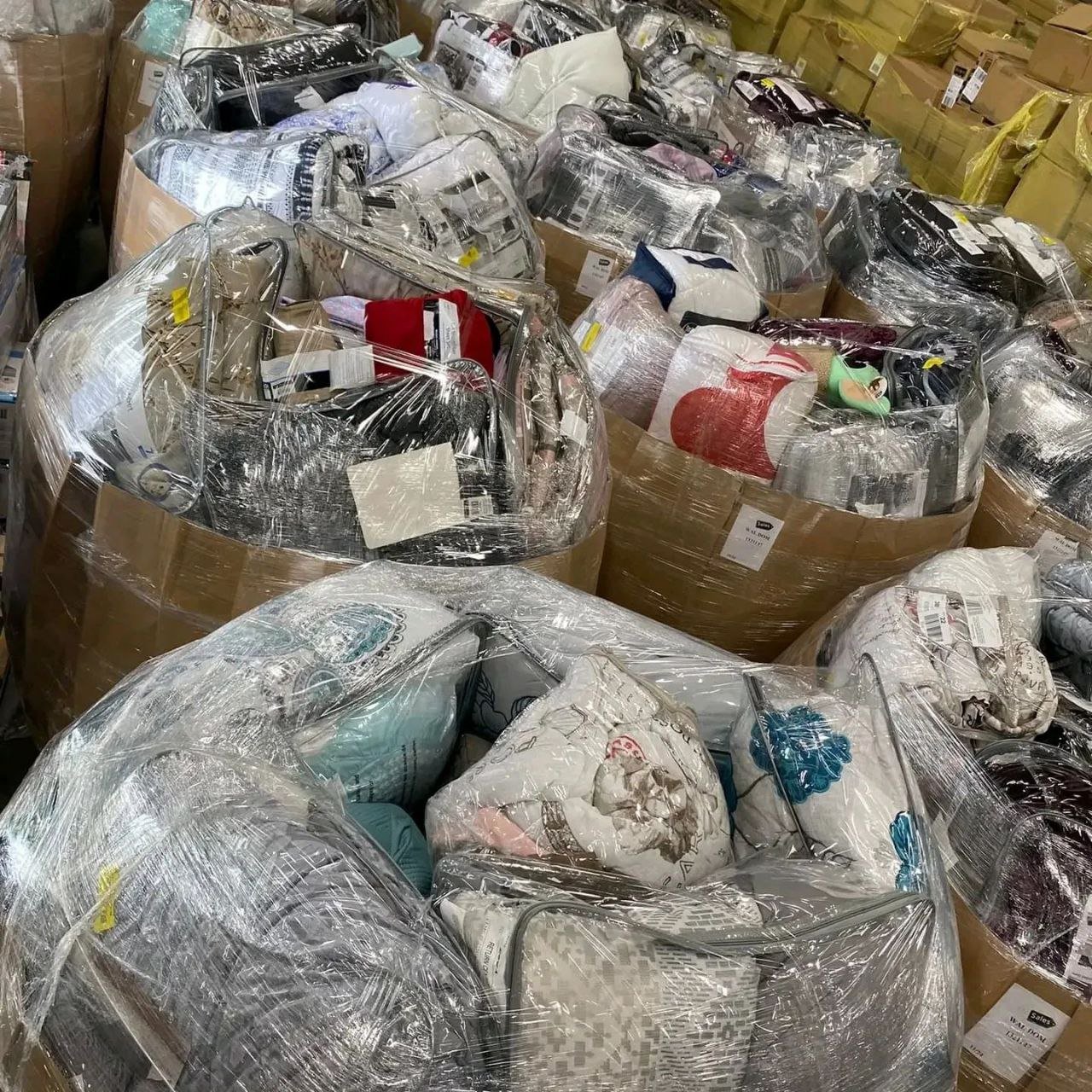 Bedding Sets Pallets